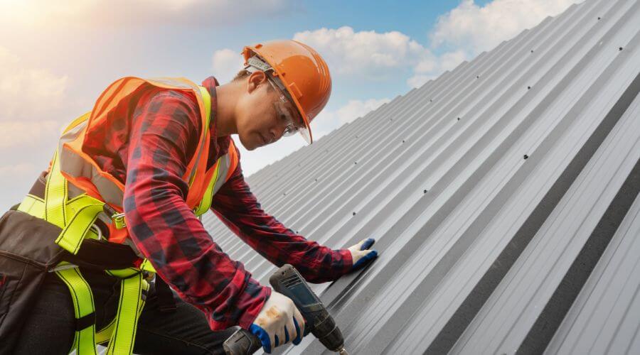 Professional residential roofers in Farmington, IL